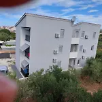 Apartment Zdeslav *