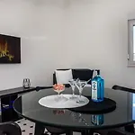 Zdeslav Apartment