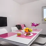 Zdeslav * Rogoznica (Sibenik-Knin)