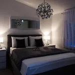 Zdeslav Apartment