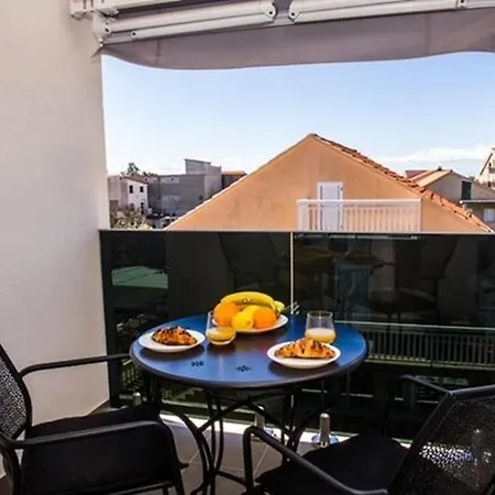 Apartamento Zdeslav *