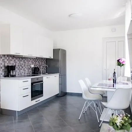 Apartamento Zdeslav *