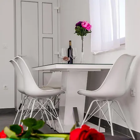 Apartamento Zdeslav *
