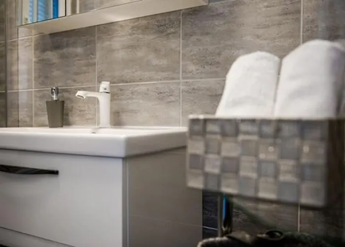 Zdeslav * Rogoznica (Sibenik-Knin)