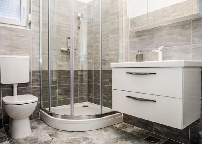 Zdeslav * Rogoznica (Sibenik-Knin)